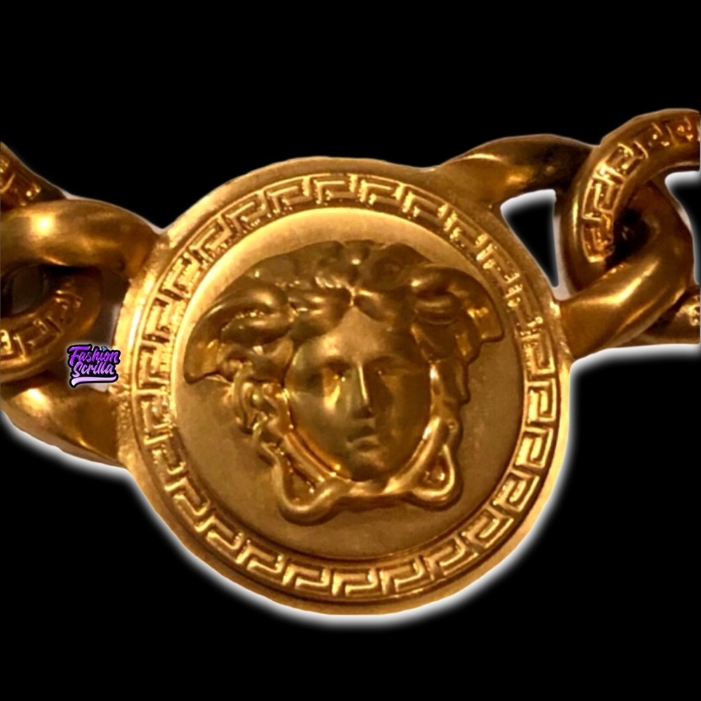 Versace Gold XL Chain Link Runway Editorial Medusa Triple Medallion Necklace - Picture 4 of 14